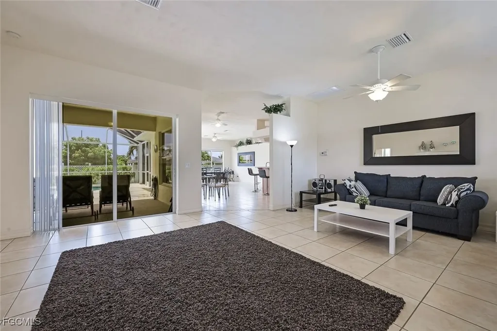 3756 SE 1st Avenue Cape Coral FL 33904