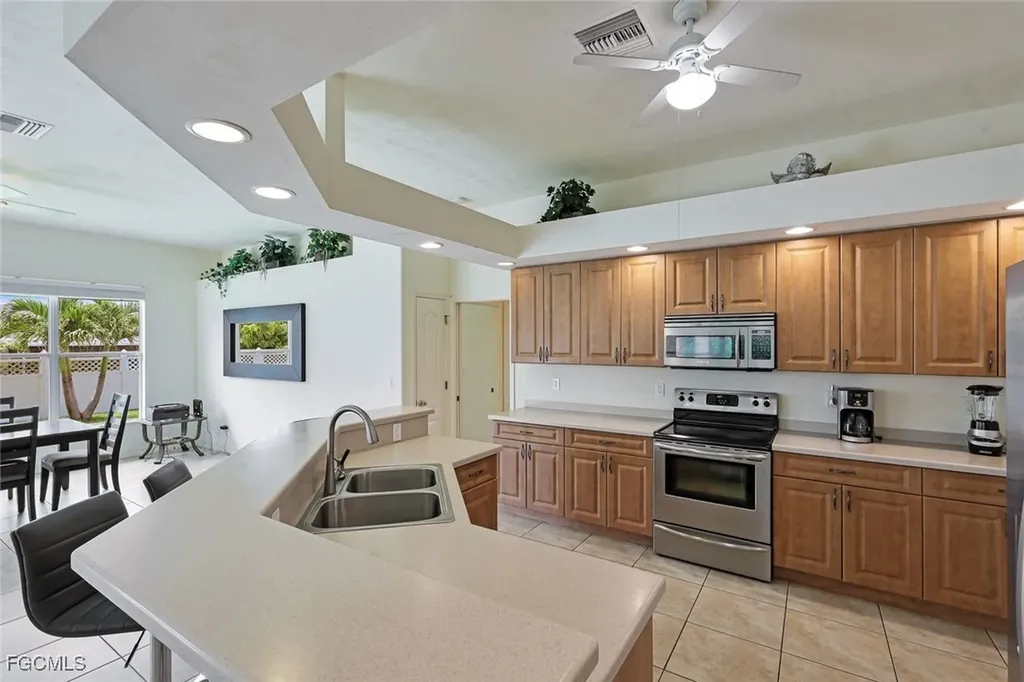 3756 SE 1st Avenue Cape Coral FL 33904