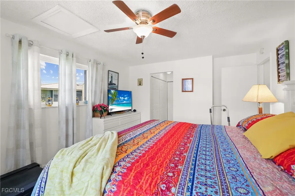 4517 Vinsetta Avenue North Fort Myers FL 33903