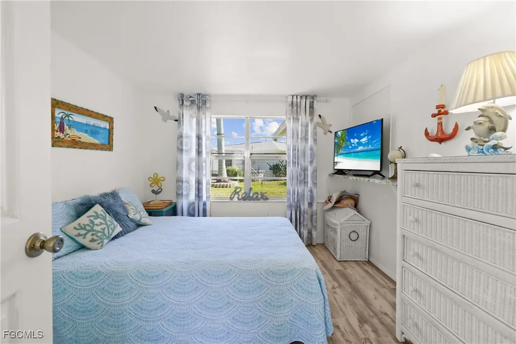 4517 Vinsetta Avenue North Fort Myers FL 33903