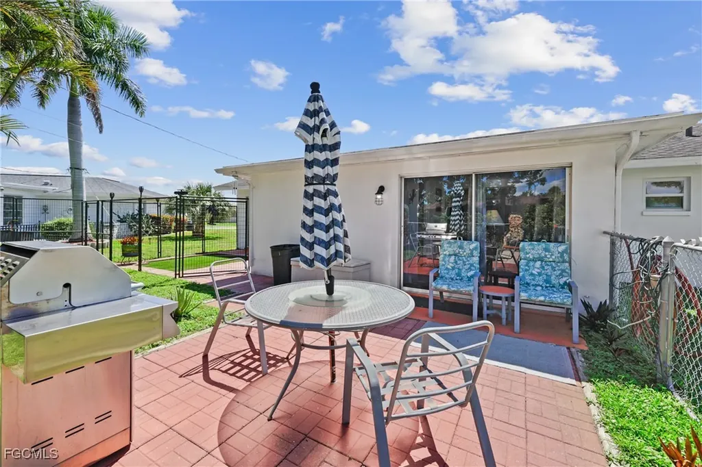 4517 Vinsetta Avenue North Fort Myers FL 33903