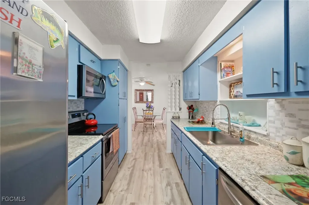4517 Vinsetta Avenue North Fort Myers FL 33903