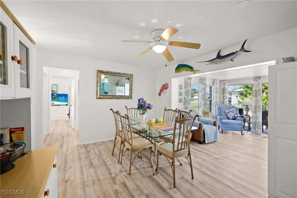 4517 Vinsetta Avenue North Fort Myers FL 33903