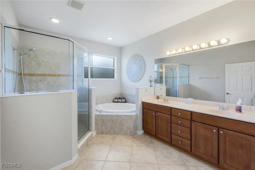 20007 Larino Loop Estero FL 33928