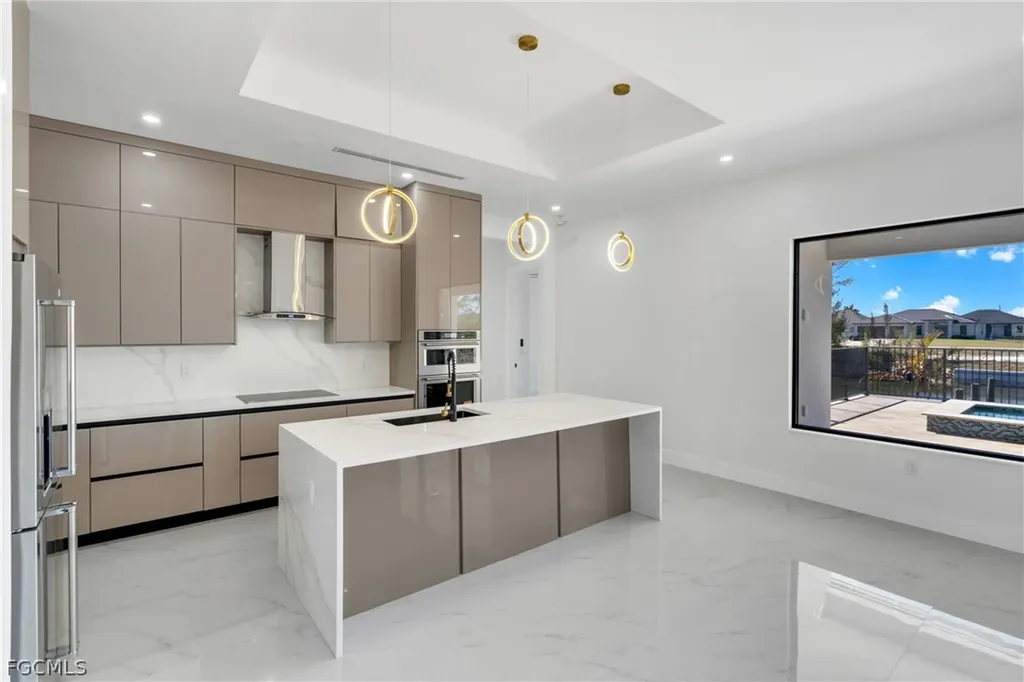 2330 NW 36th Avenue Cape Coral FL 33993