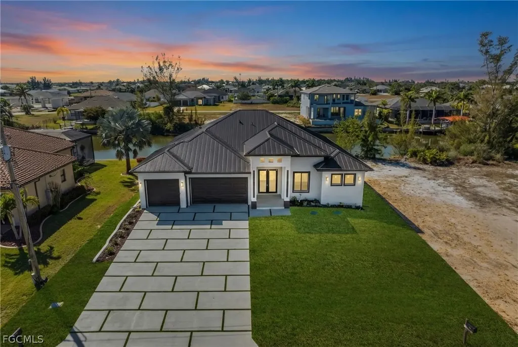 2330 NW 36th Avenue Cape Coral FL 33993