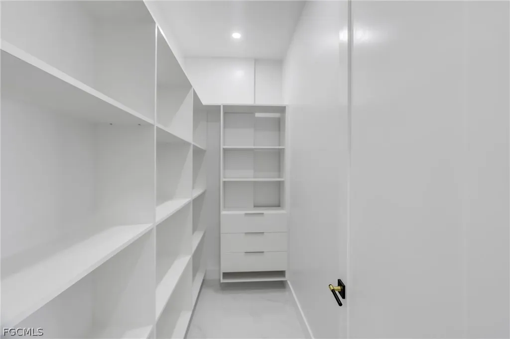 2330 NW 36th Avenue Cape Coral FL 33993