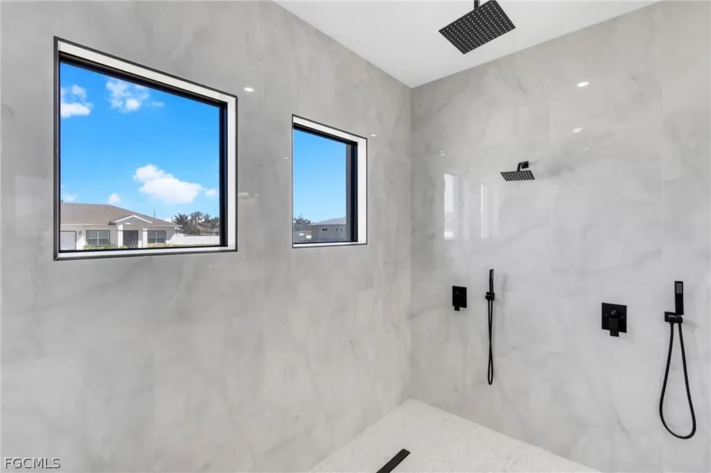 2330 NW 36th Avenue Cape Coral FL 33993