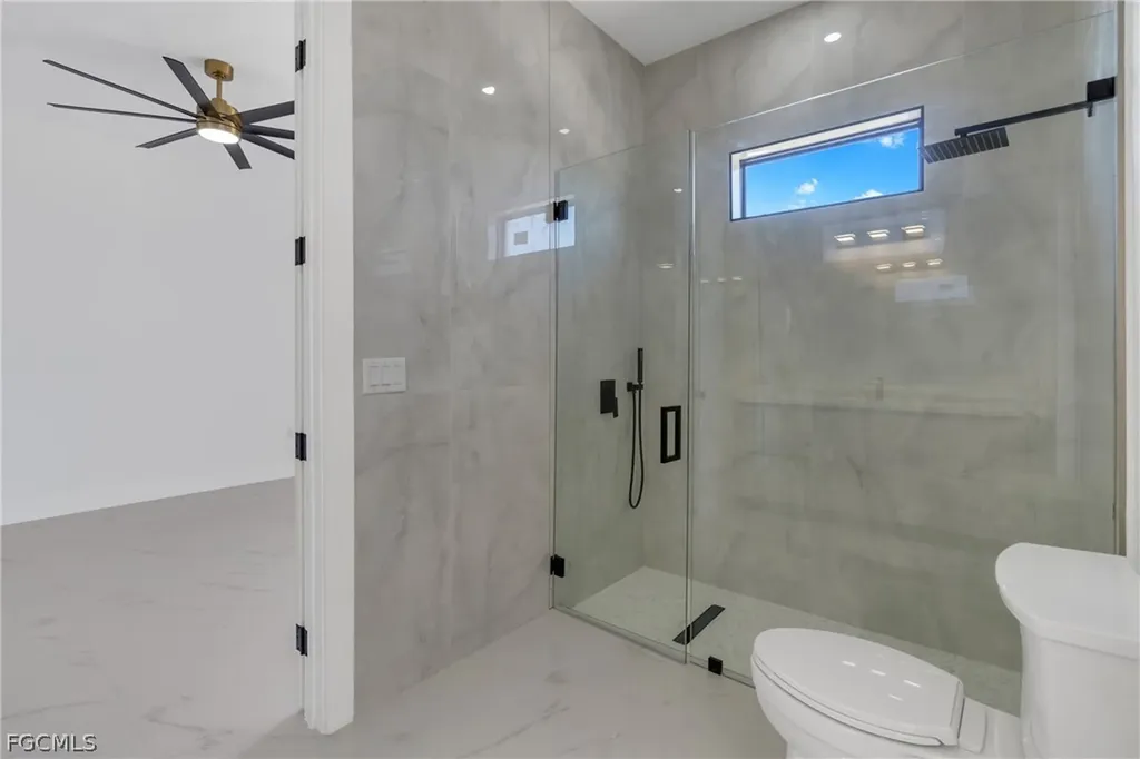 2330 NW 36th Avenue Cape Coral FL 33993