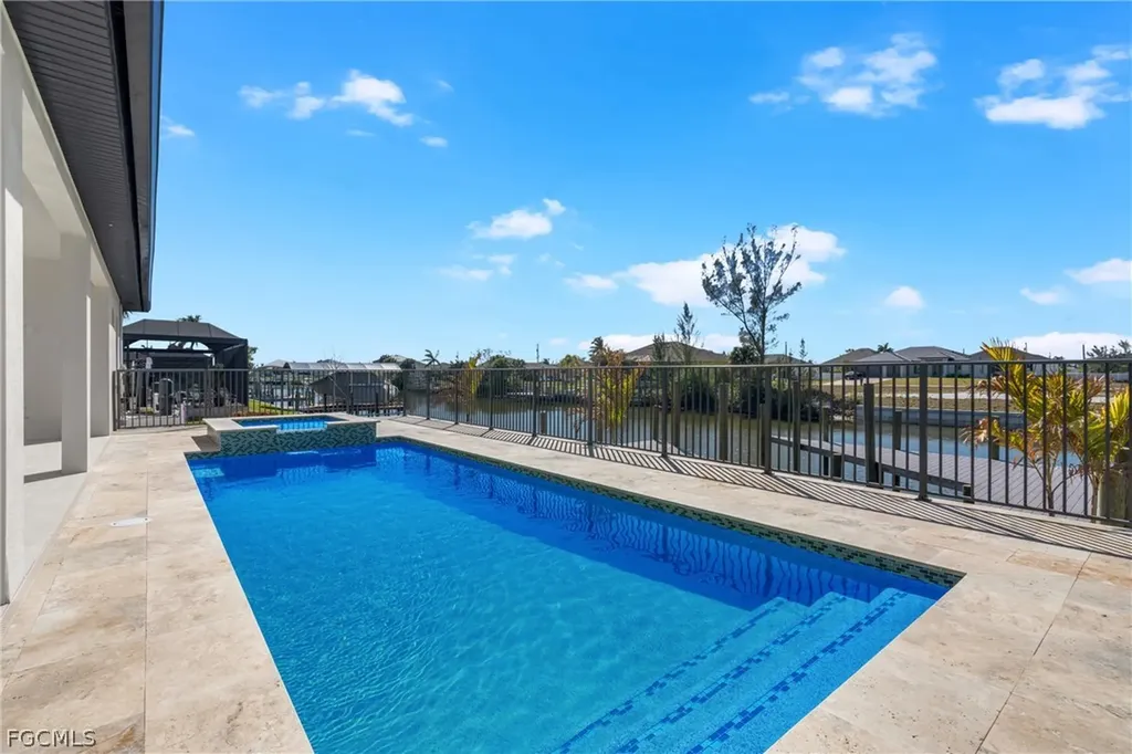 2330 NW 36th Avenue Cape Coral FL 33993