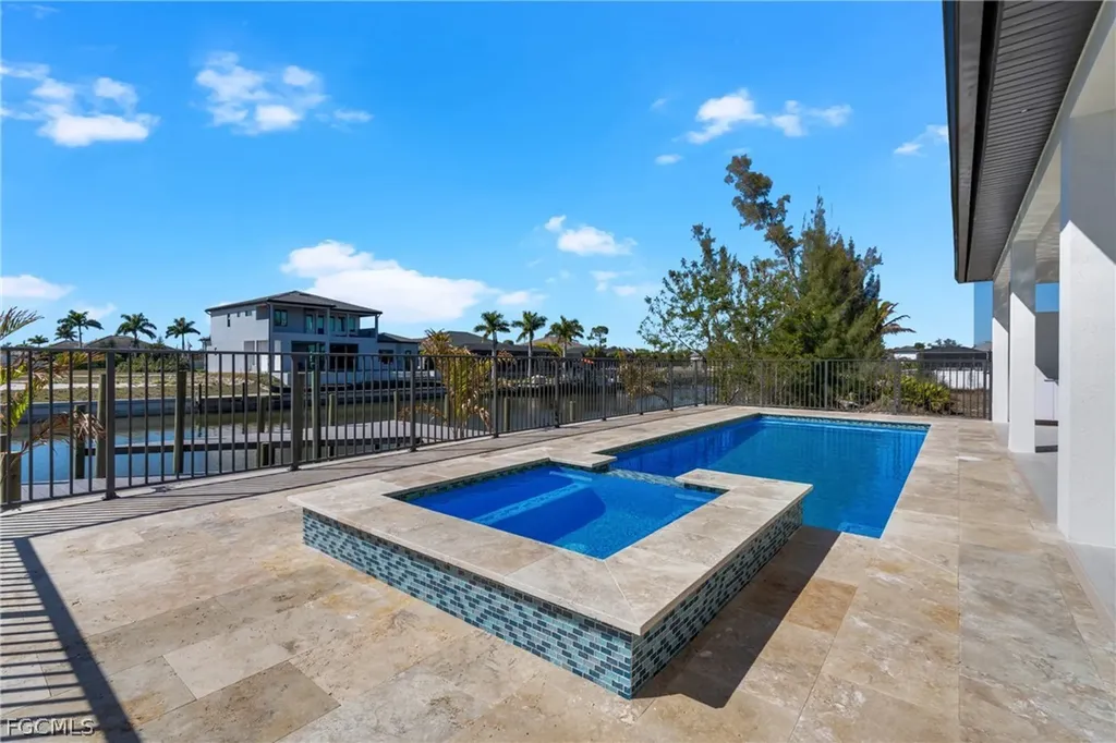 2330 NW 36th Avenue Cape Coral FL 33993