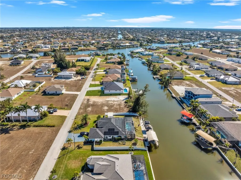 2330 NW 36th Avenue Cape Coral FL 33993