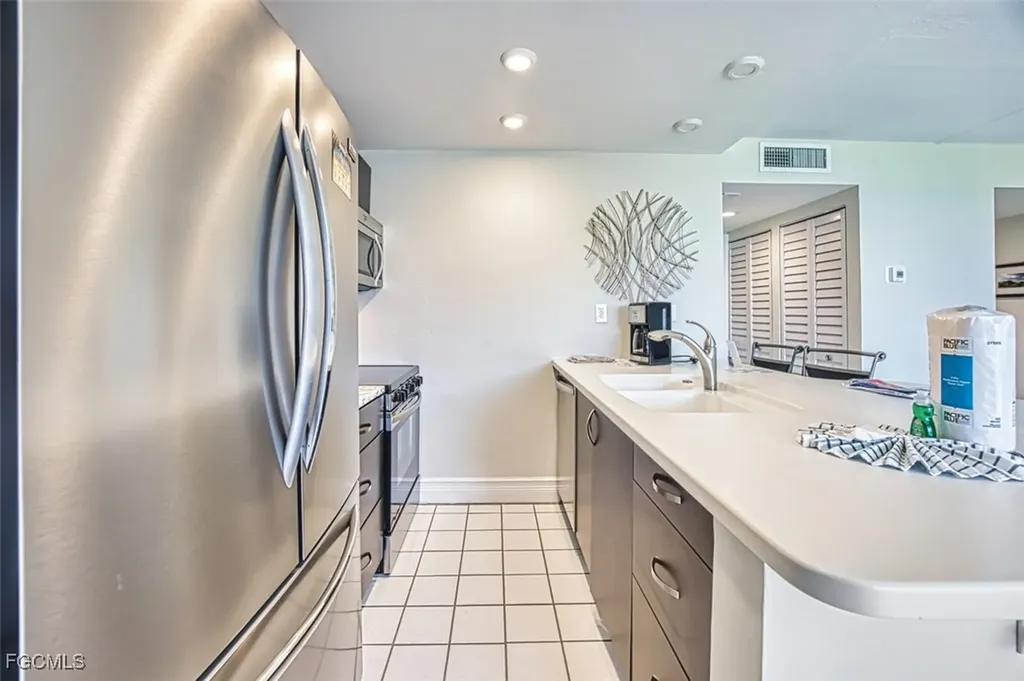 1501 Middle Gulf Drive Sanibel FL 33957