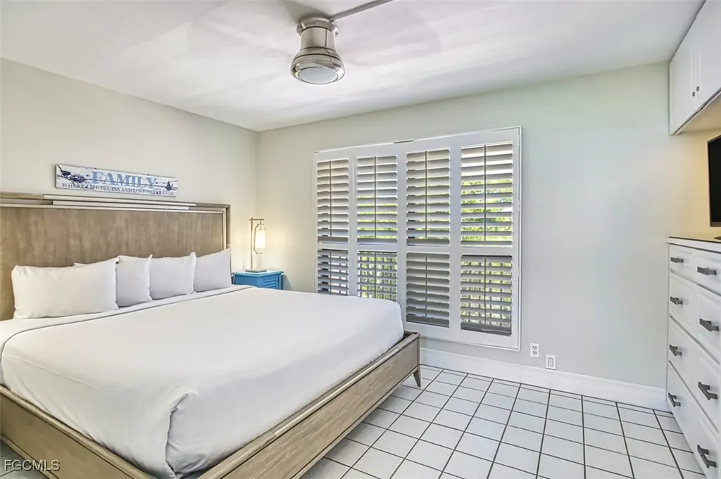 1501 Middle Gulf Drive Sanibel FL 33957