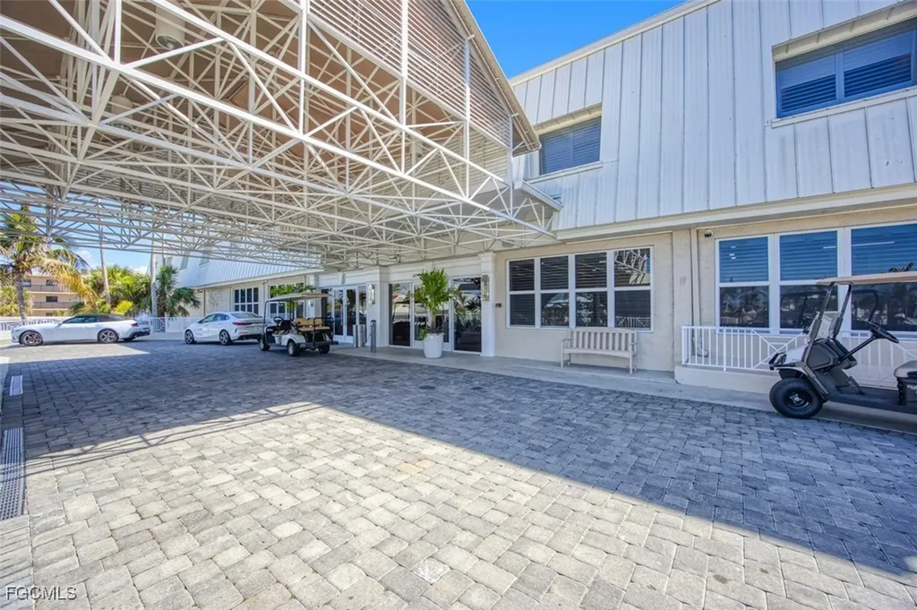 1501 Middle Gulf Drive Sanibel FL 33957