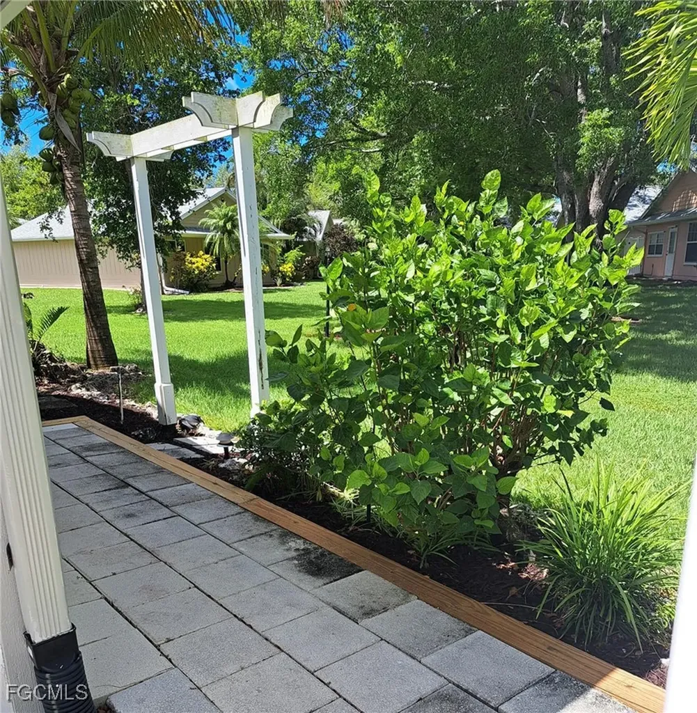 14873 Crescent Cove Drive Fort Myers FL 33908