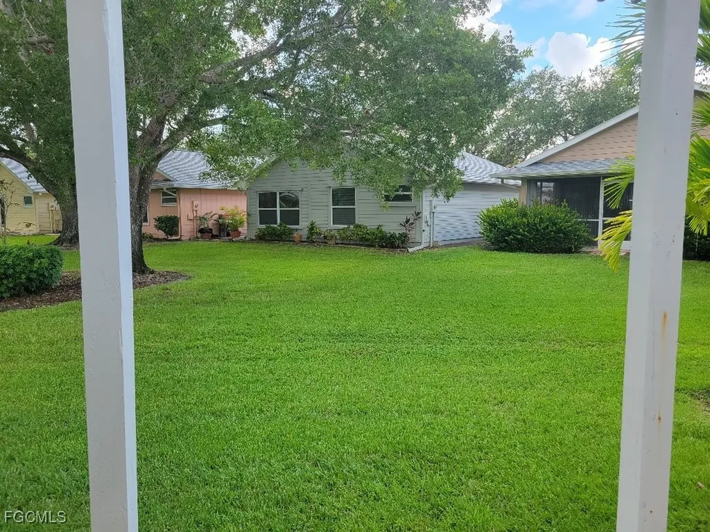 14873 Crescent Cove Drive Fort Myers FL 33908