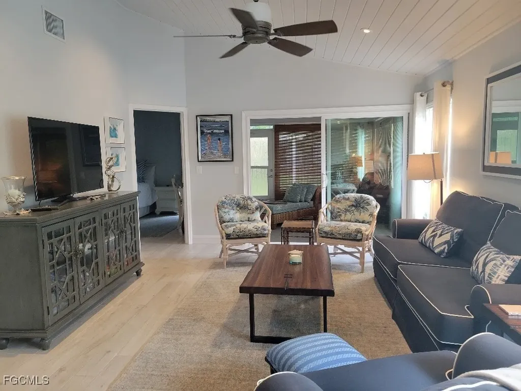 14873 Crescent Cove Drive Fort Myers FL 33908