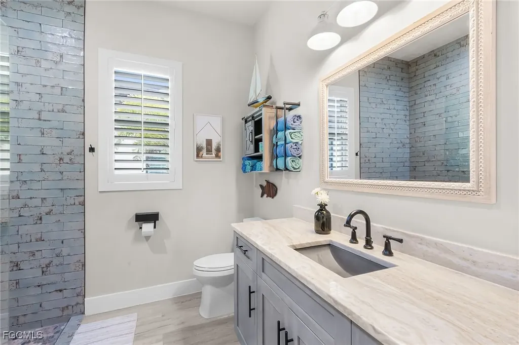 3523 NW 9th Terrace Cape Coral FL 33993