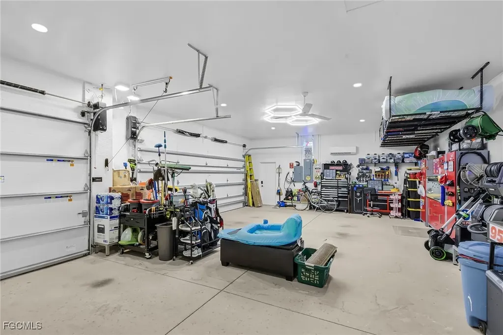 3523 NW 9th Terrace Cape Coral FL 33993