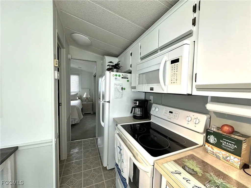 10802 Little Heron Circle Estero FL 33928