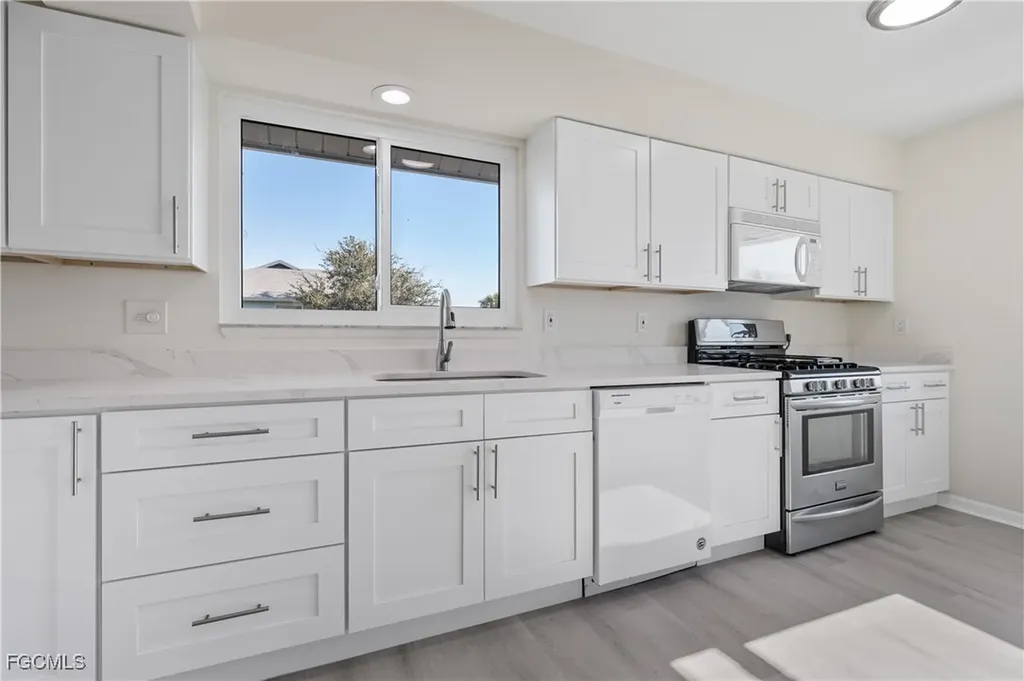 9297 Kincaid Court Sanibel FL 33957