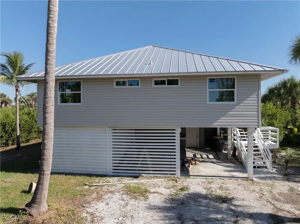 9297 Kincaid Court Sanibel FL 33957