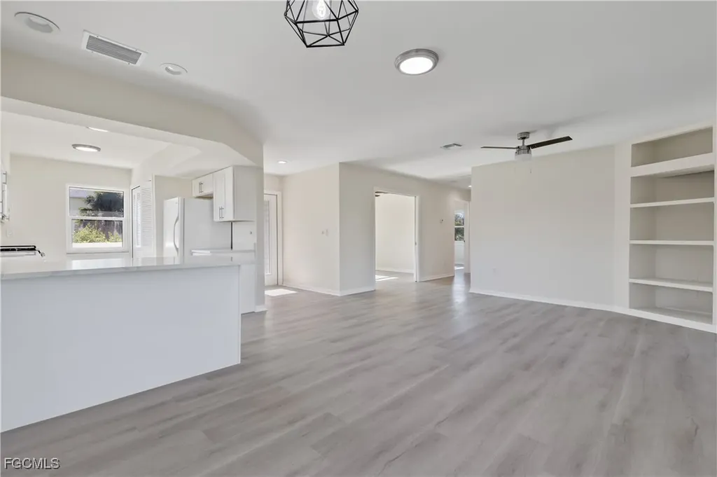 9297 Kincaid Court Sanibel FL 33957