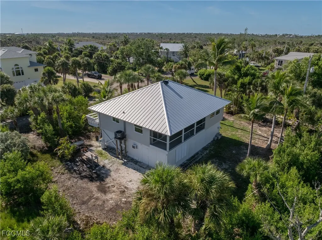 9297 Kincaid Court Sanibel FL 33957
