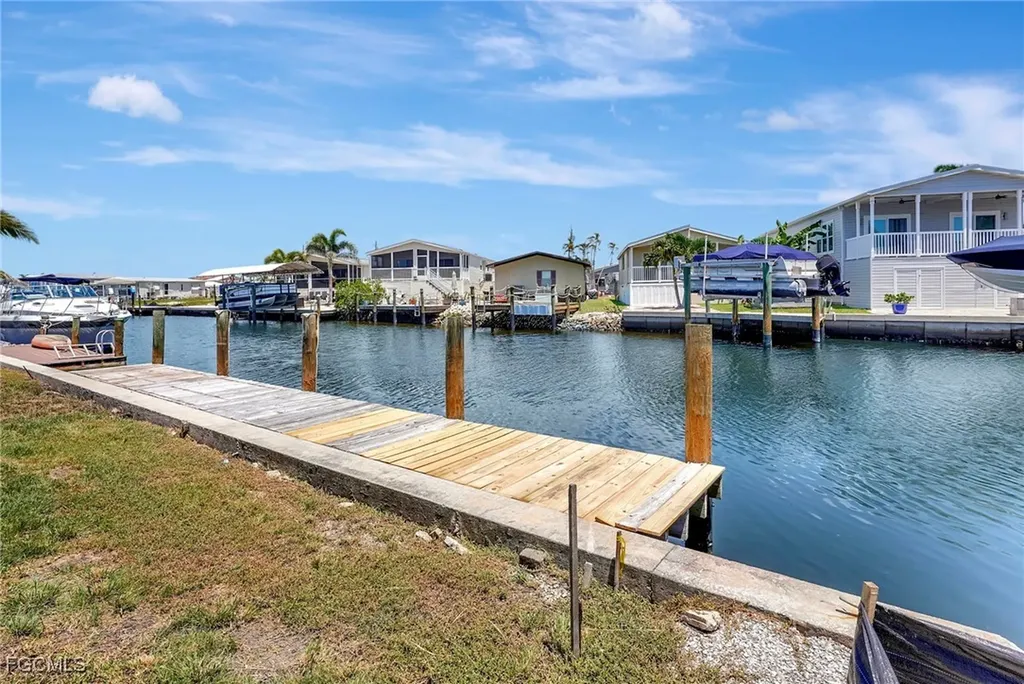 856 Oak Street Fort Myers Beach FL 33931