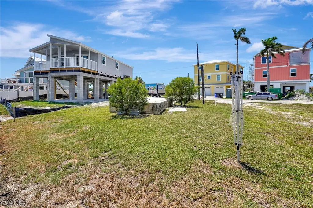 856 Oak Street Fort Myers Beach FL 33931