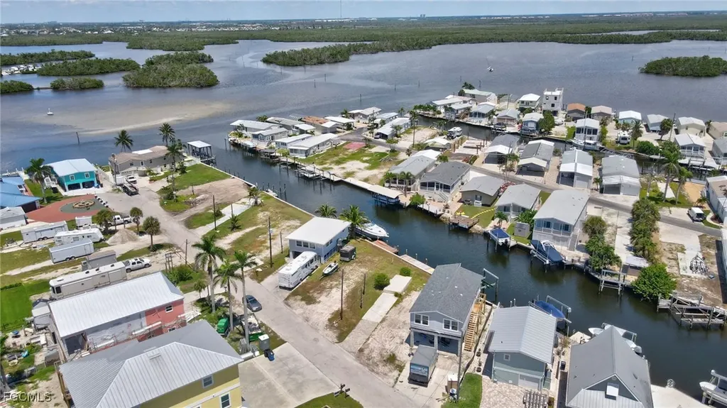 856 Oak Street Fort Myers Beach FL 33931