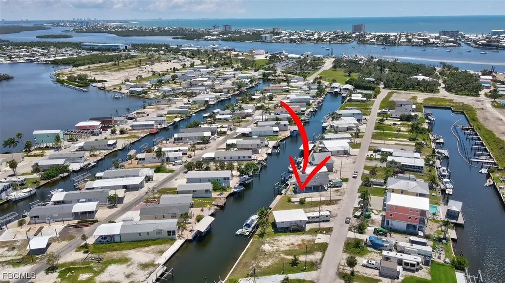 856 Oak Street Fort Myers Beach FL 33931