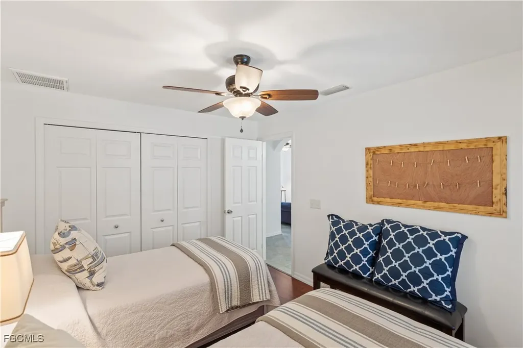 2217 Kismet Parkway E Cape Coral FL 33909