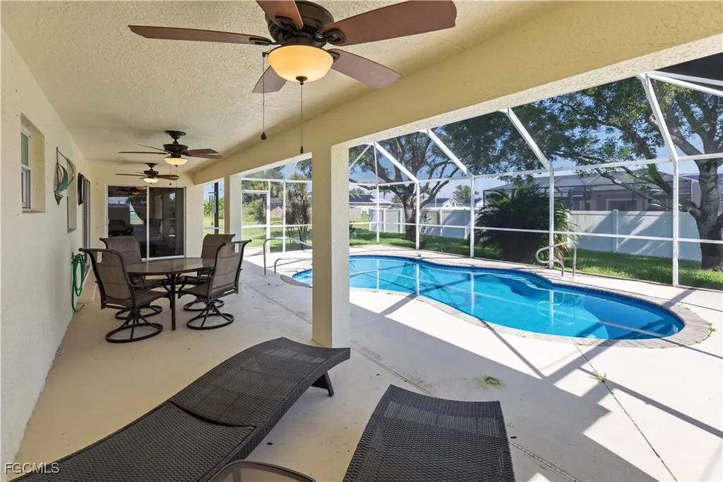 2217 Kismet Parkway E Cape Coral FL 33909