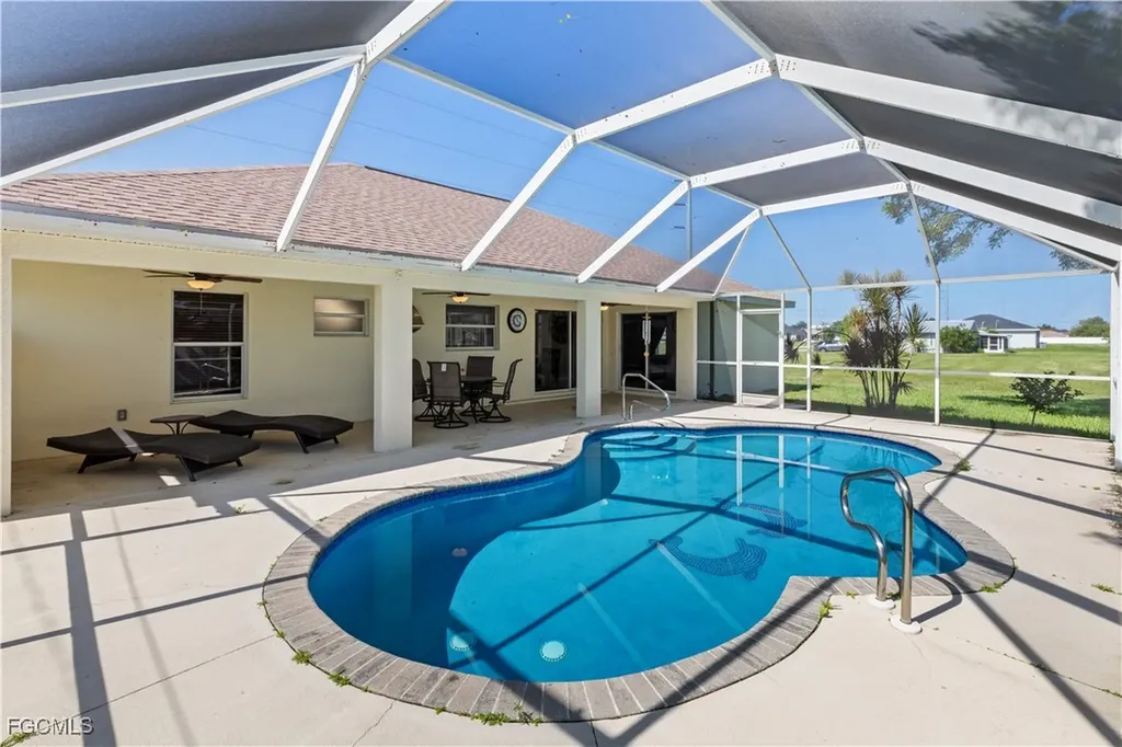 2217 Kismet Parkway E Cape Coral FL 33909