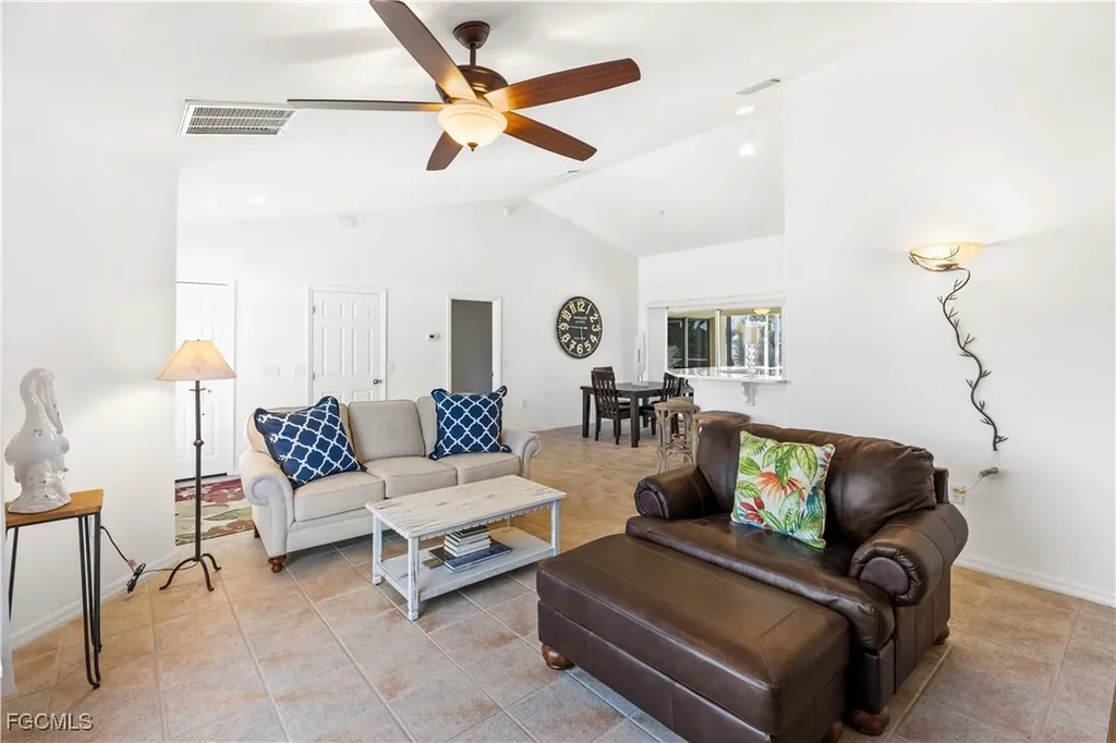 2217 Kismet Parkway E Cape Coral FL 33909