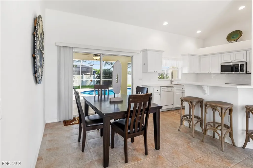 2217 Kismet Parkway E Cape Coral FL 33909