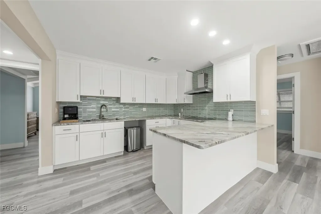 1142 Shell Basket Lane Sanibel FL 33957