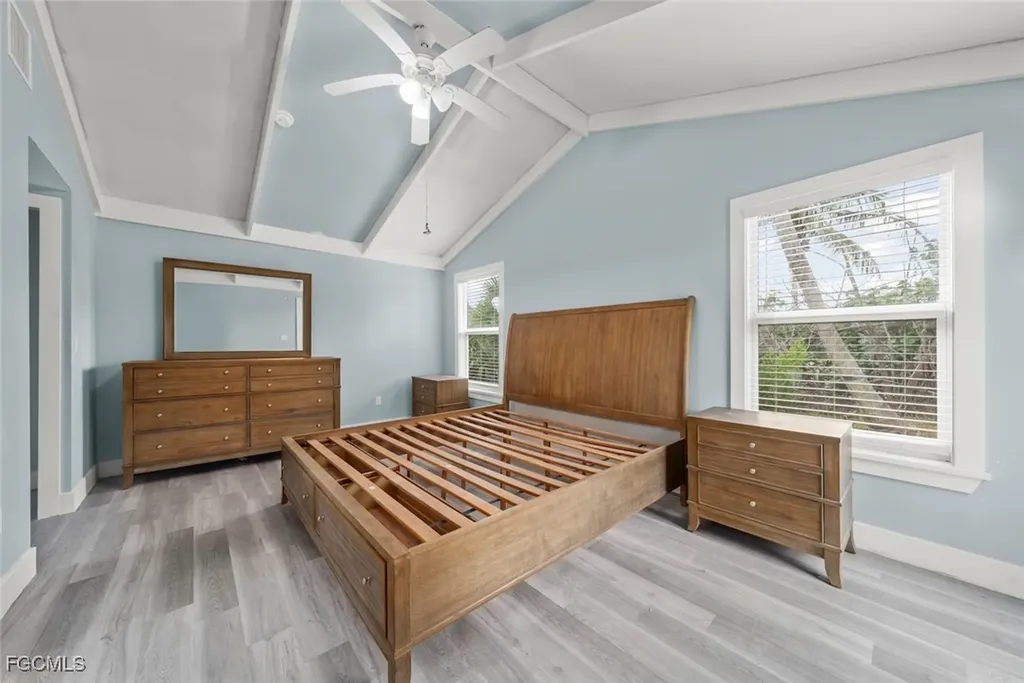 1142 Shell Basket Lane Sanibel FL 33957