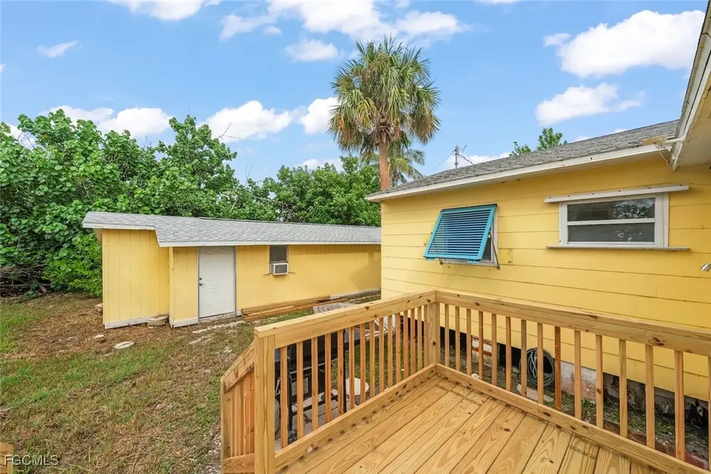 1142 Shell Basket Lane Sanibel FL 33957