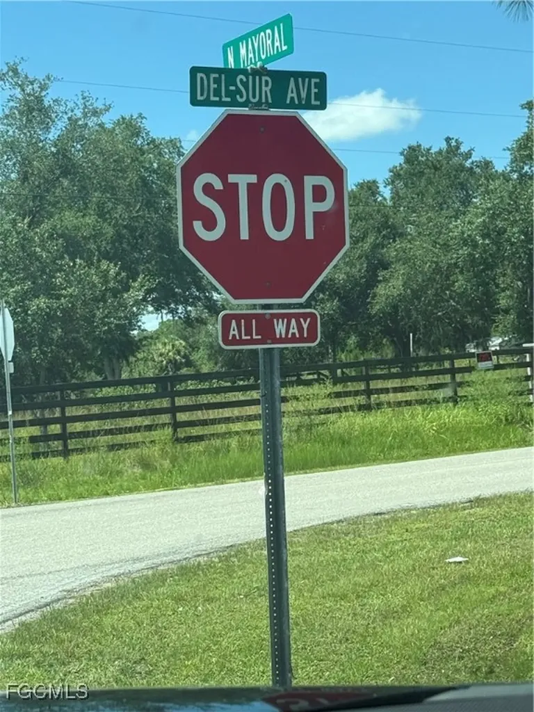 125 N Mayoral Street Clewiston FL 33440