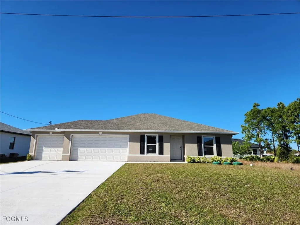 1506 Ruth Avenue S Lehigh Acres FL 33976
