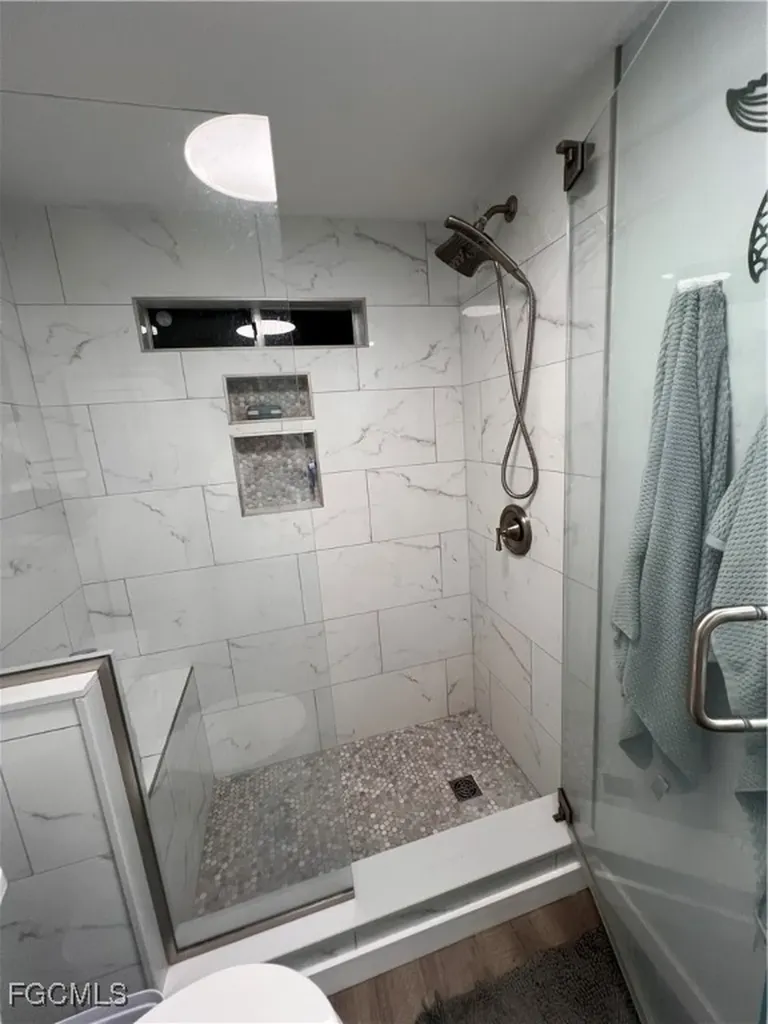 31 Channel Lane Fort Myers FL 33905