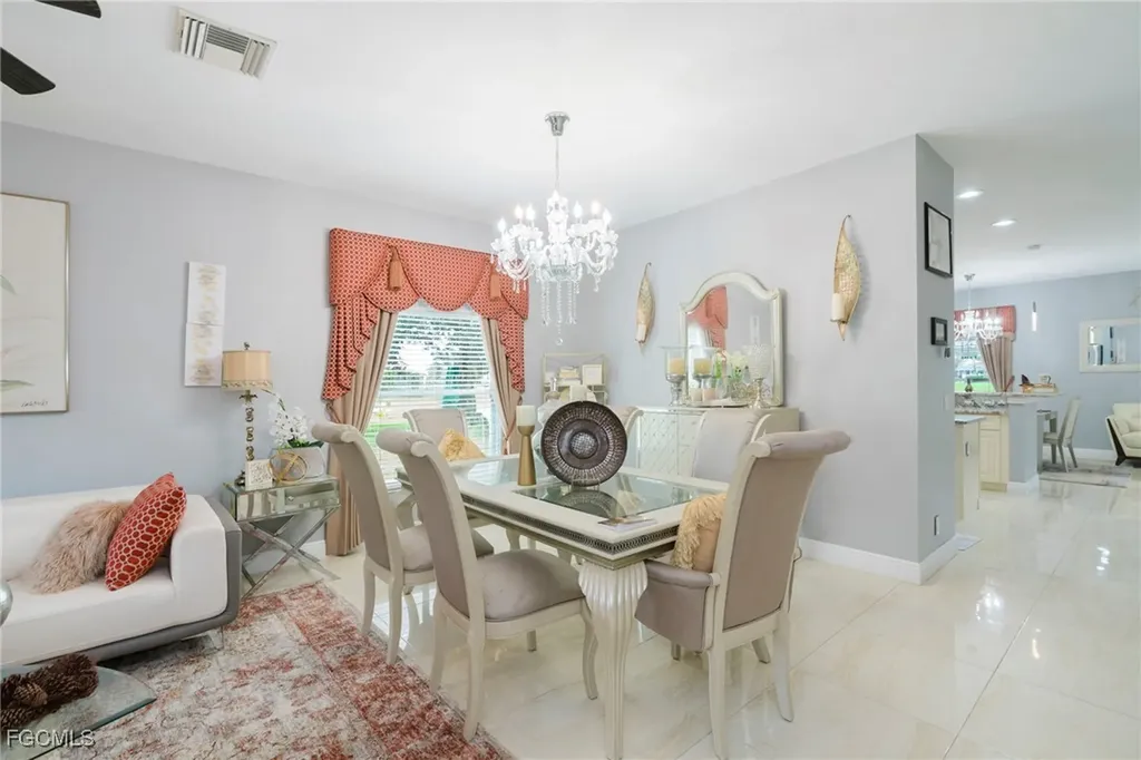 2793 Amberwood Court Naples FL 34120