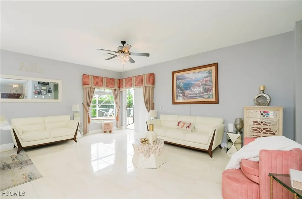 2793 Amberwood Court Naples FL 34120
