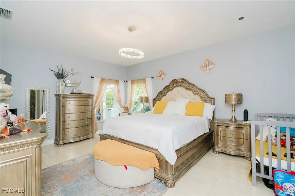 2793 Amberwood Court Naples FL 34120