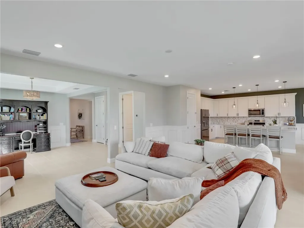 20179 Napa Loop Estero FL 33928