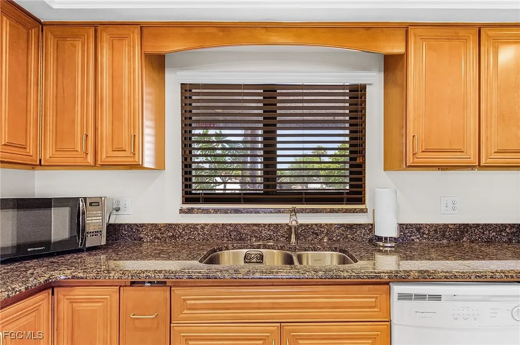 4120 Steamboat Bend E Fort Myers FL 33919