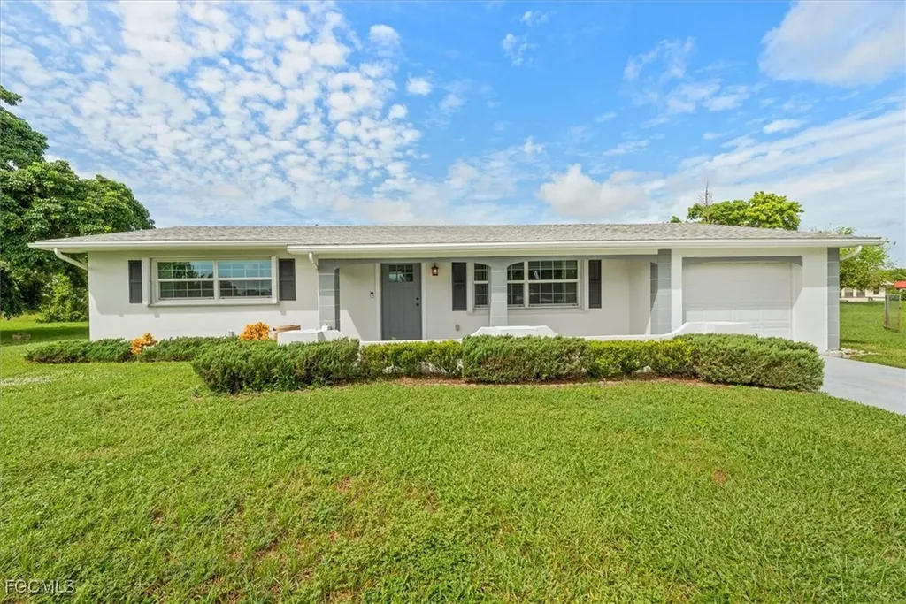 230 Highview Avenue Lehigh Acres FL 33936